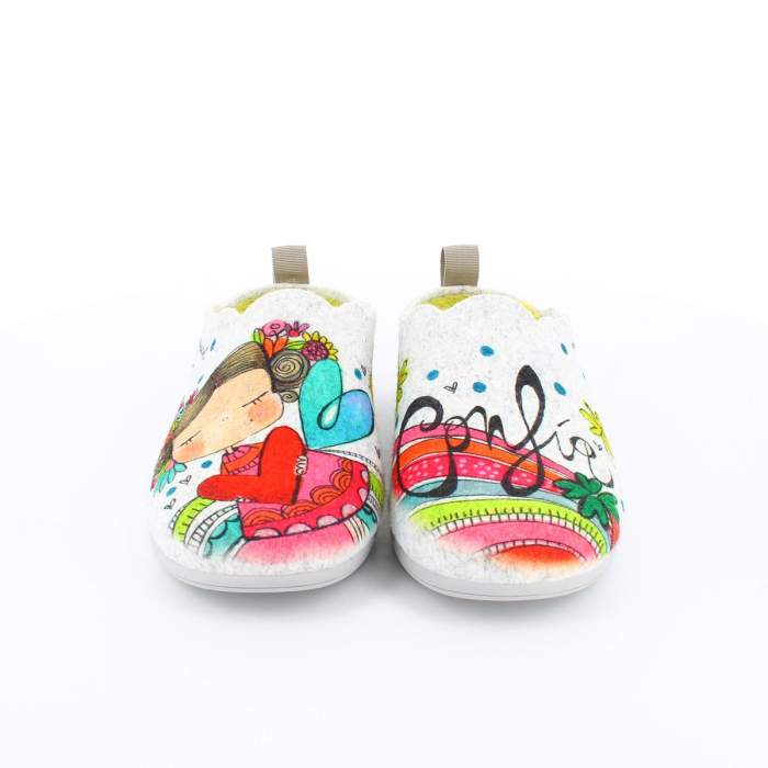 zapatillas de estar por casa con ilustraciones