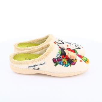 Zapatillas de casa para mujer en color beige con mensaje "Vive la vida" 2