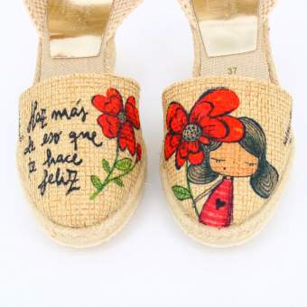 Alpargatas con cuña para mujer en color beige de madebycarol 2