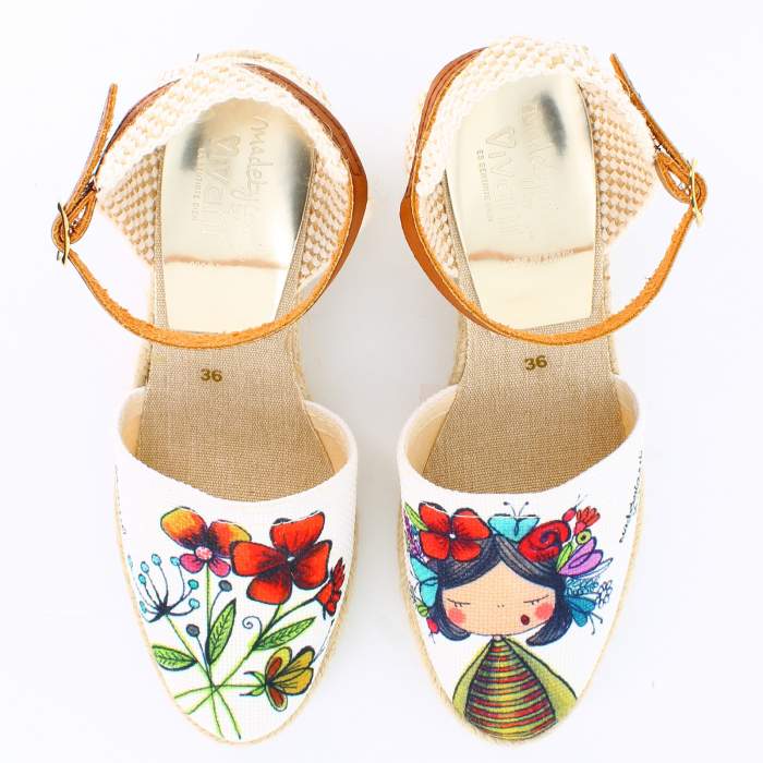 cuñas para mujer de esparto blancas con diseño flores de madebycarol