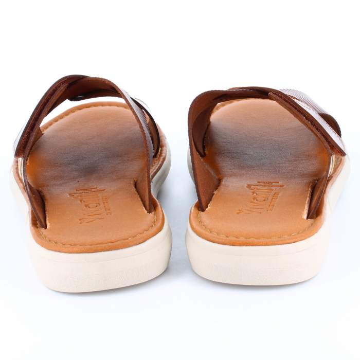 sandalias de caballero de vaquetilla marrón