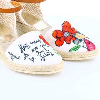 Cuña blanca "Haz mas de lo que te haga feliz" de madebycarol 2