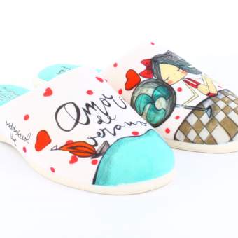 Cómo llevar los vestidos con zapatillas