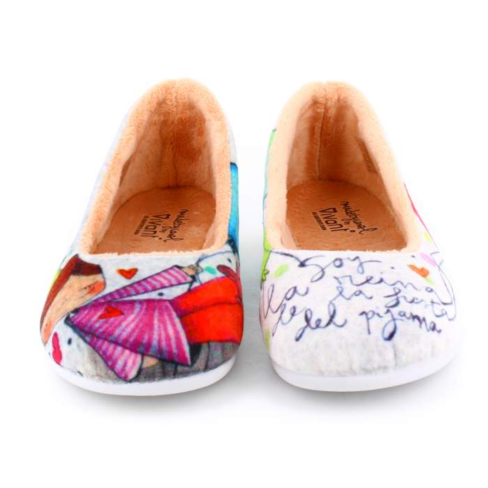 Zapatilla de Casa "Soy la reina de la... Zapatilla de Casa "Soy la reina de la...