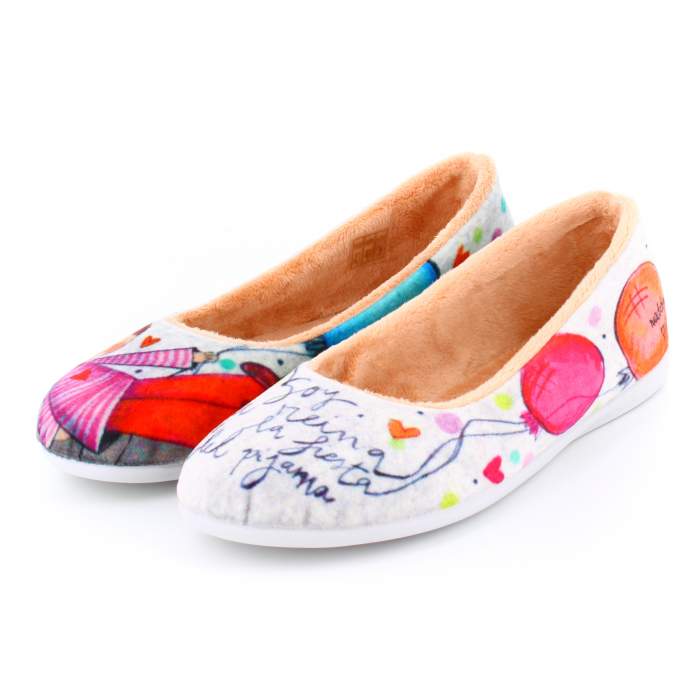 Zapatilla de Casa "Soy la reina de la... Zapatilla de Casa "Soy la reina de la...