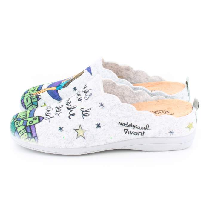 lateral de las zapatillas de estar por casa vivant lateral de las zapatillas de estar por casa vivant