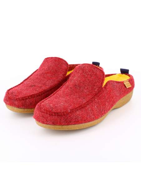 Slippers de fieltro rojo