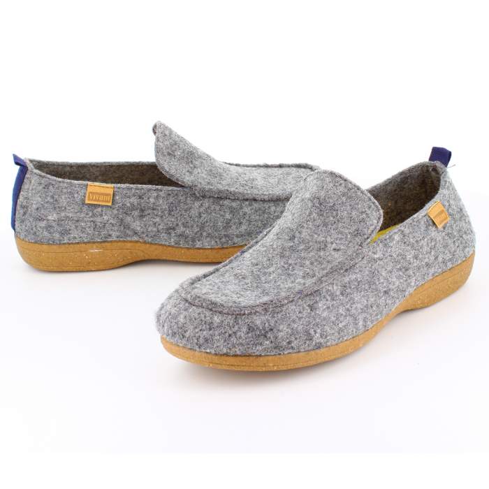 Comprar zapatillas de estar por casa en color gris