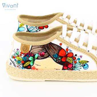 Bambas blancas vista lateral 2