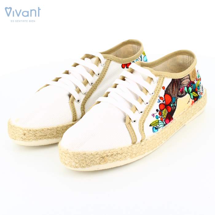 zapatillas tipo bambas de color blanco