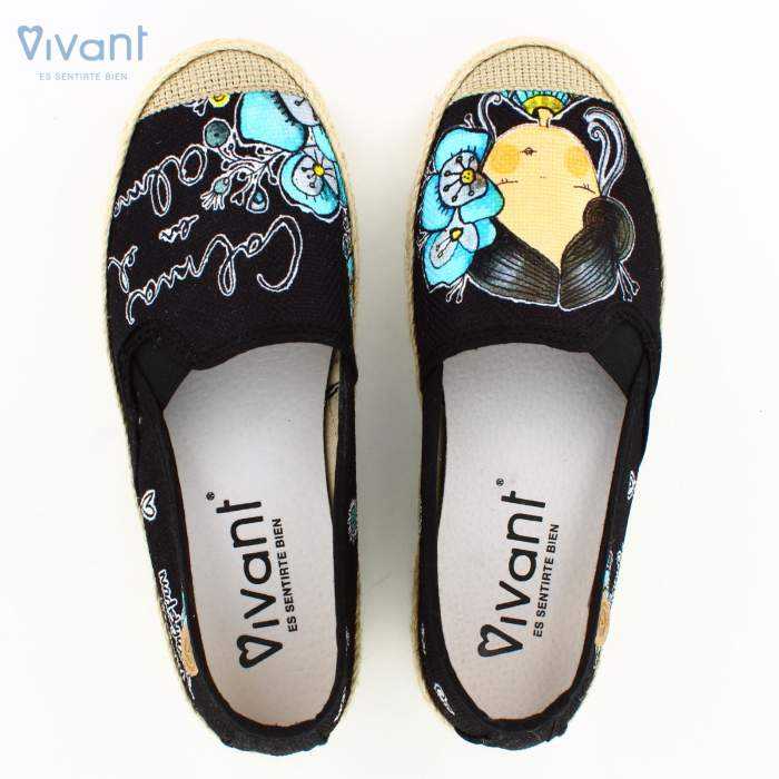 vista superior de alpargata de tejido negro para mujer