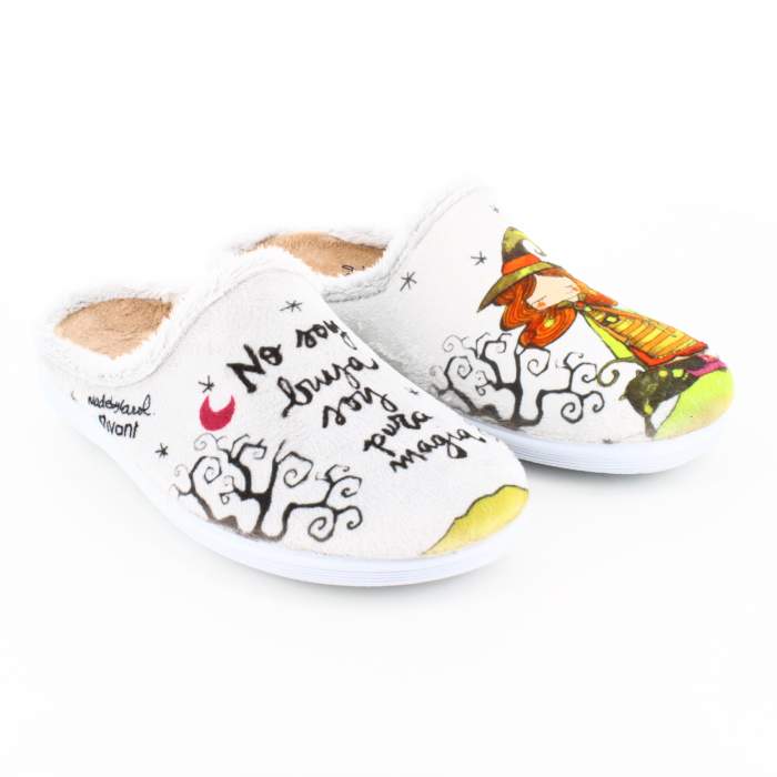 Zapatillas de Casa "No soy bruja, soy...