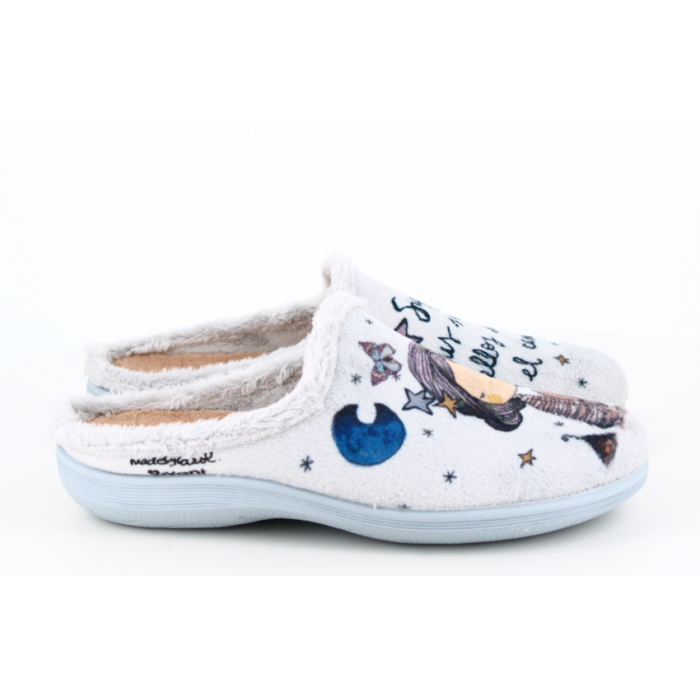 Zapatilla de Casa "Sigue tus sueños... Zapatilla de Casa "Sigue tus sueños...