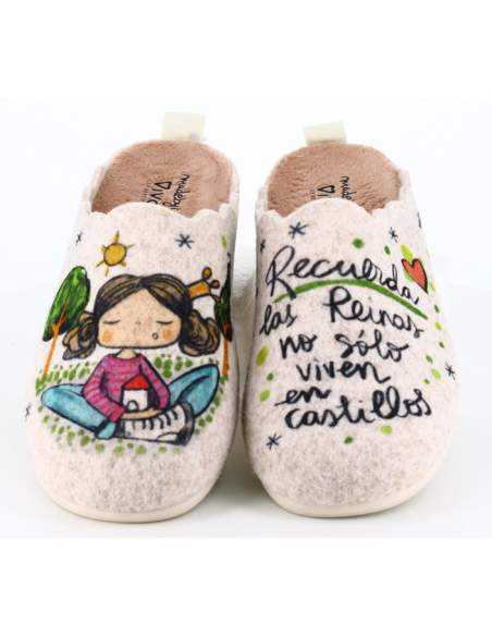 👑 Zapatillas mujer fieltro beige “Las reinas no solo viven en castillos
