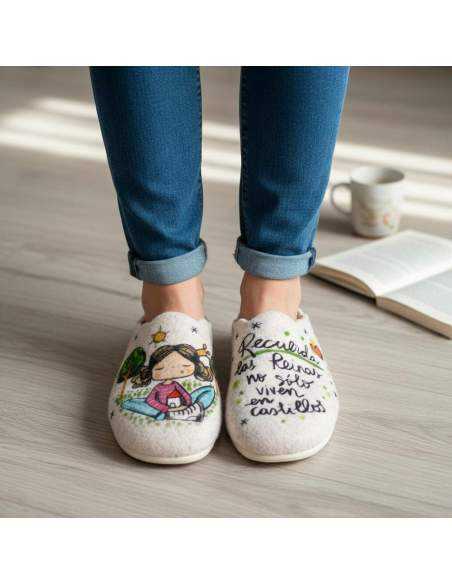 👑 Zapatillas mujer fieltro beige “Las reinas no solo viven en castillos